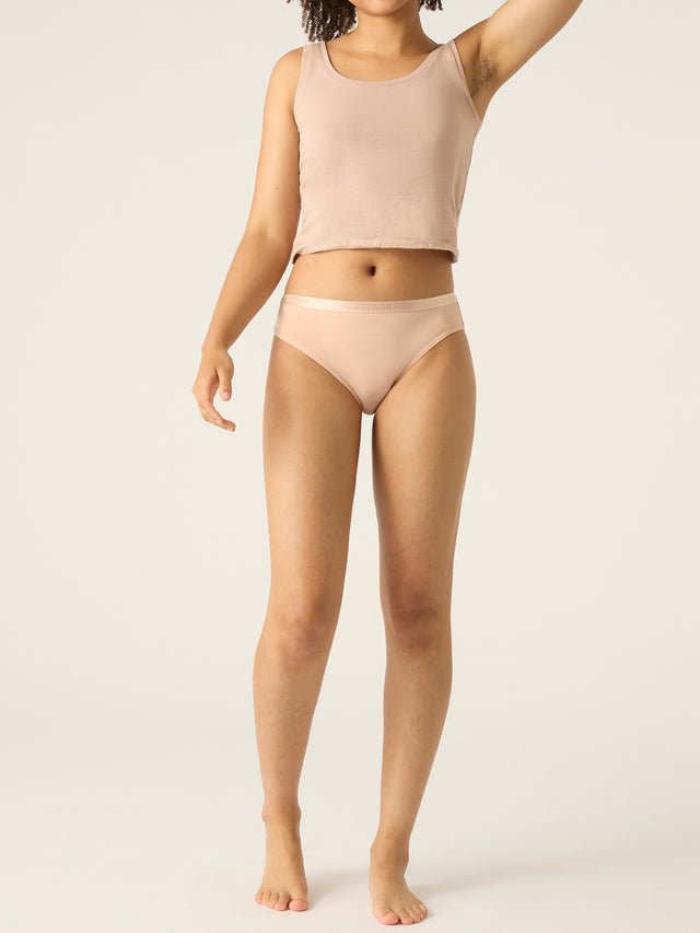 Klassischer Bikini Feuchtigkeitstransport Beige