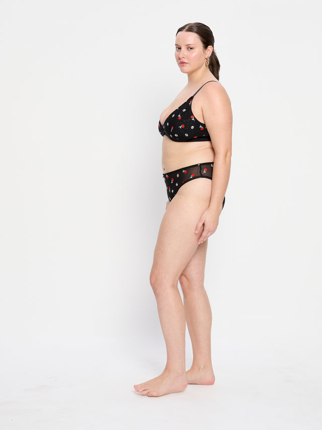 INBABENABLRW_Intimates_V_Day_Bralette_Black_Rose_Grace_14-L_6.jpg
