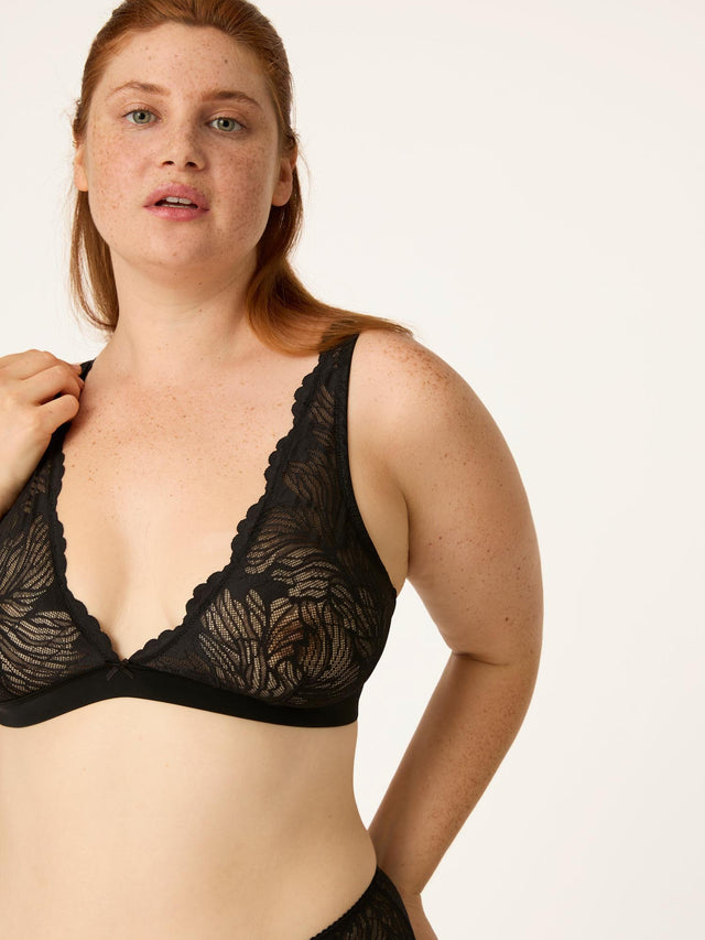 INBABENANRBW_MB_Intimates_Silvie_Lace_Bralette_Noir_Black_97_Model_Amelia_16-XL.jpg