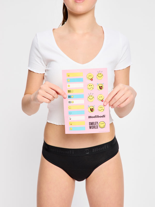 3OTPKMIMHBLAT_SmileyWorld_Teen_Back_To_School_Period_Kit_with_2_Pack_Hipster_Bikini_MH_Black_Mikayla_10_3.jpg