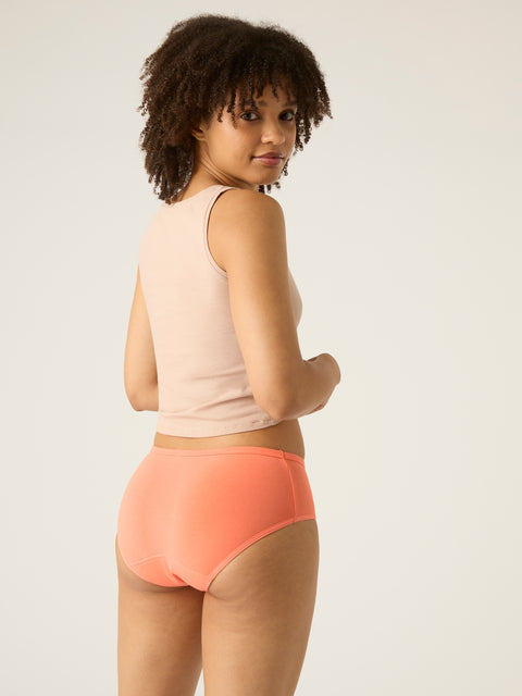 BSMBMHCRLW-MB_Basic_Mid-Rise Brief_MH_Coral-5_model_Crystal_8-XS.jpg