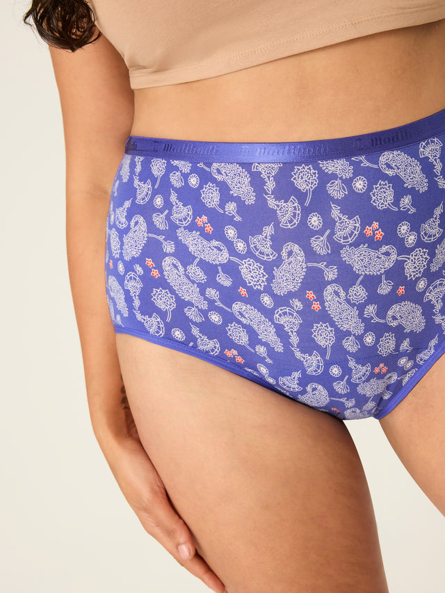 Klassischer Full Brief Moderate Boho Love