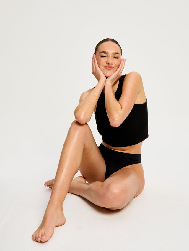 String taille haute sans coutures Modicomfort, noir clair