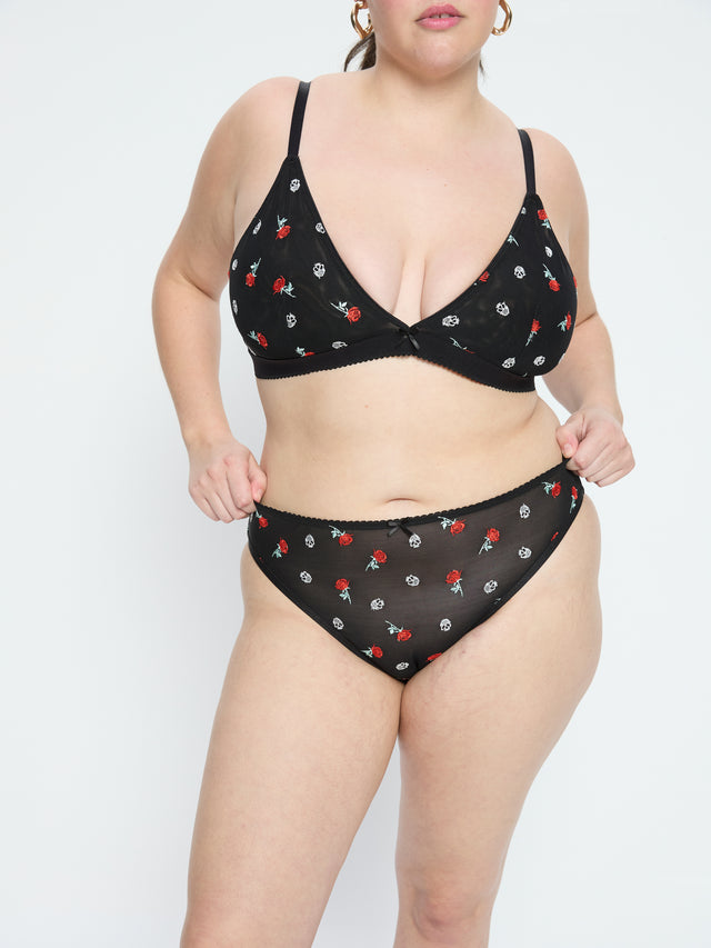 V-Day-Set aus Bralette und frechem Slip