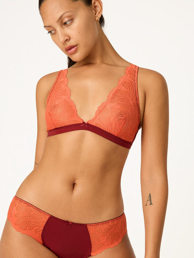 INTHLMBDRW_MB_Intimates_Camille_Thong_Bordeaux_Red_70_Model_Hailey_10-S.jpg