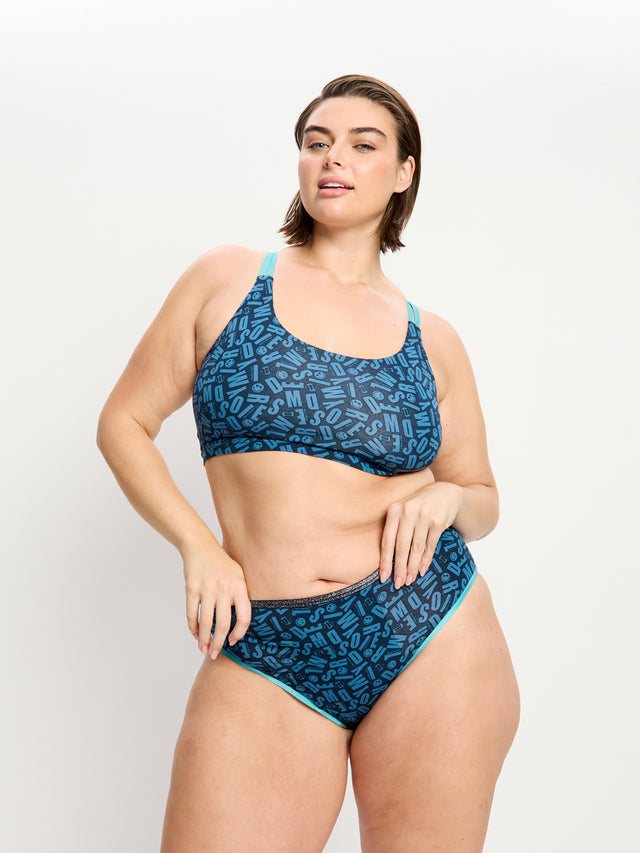 RSHRSOSTEW_MB_Smileyworld_Modibodi_Hi_Waist_Brief_Super_Overnight_Steel_0185_Kaitlyn_16-XL.jpg