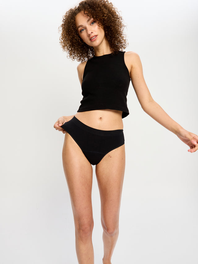 ModiComfort Seamless Hi-Leg Brief Moderate Schwarz